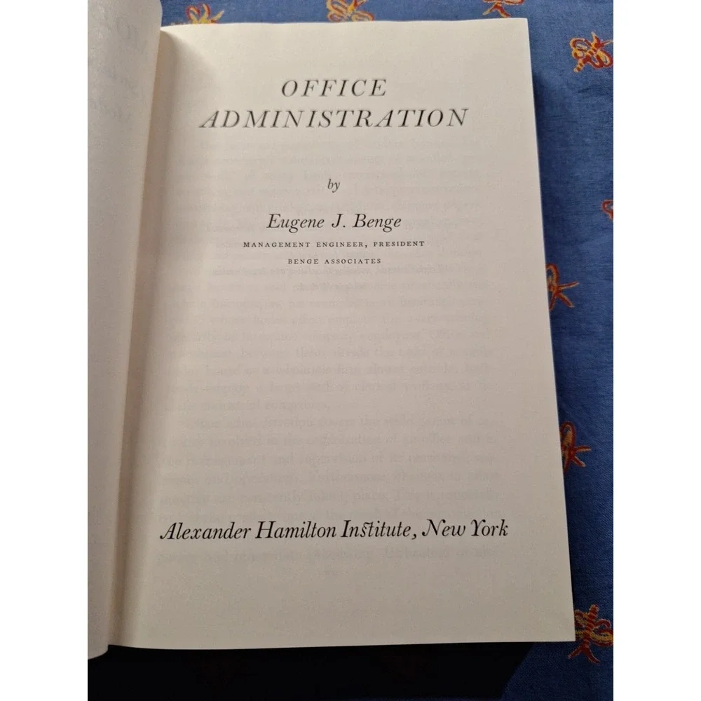 Office Administration 1957‎ Modern Business Alexander Hamilton Institute